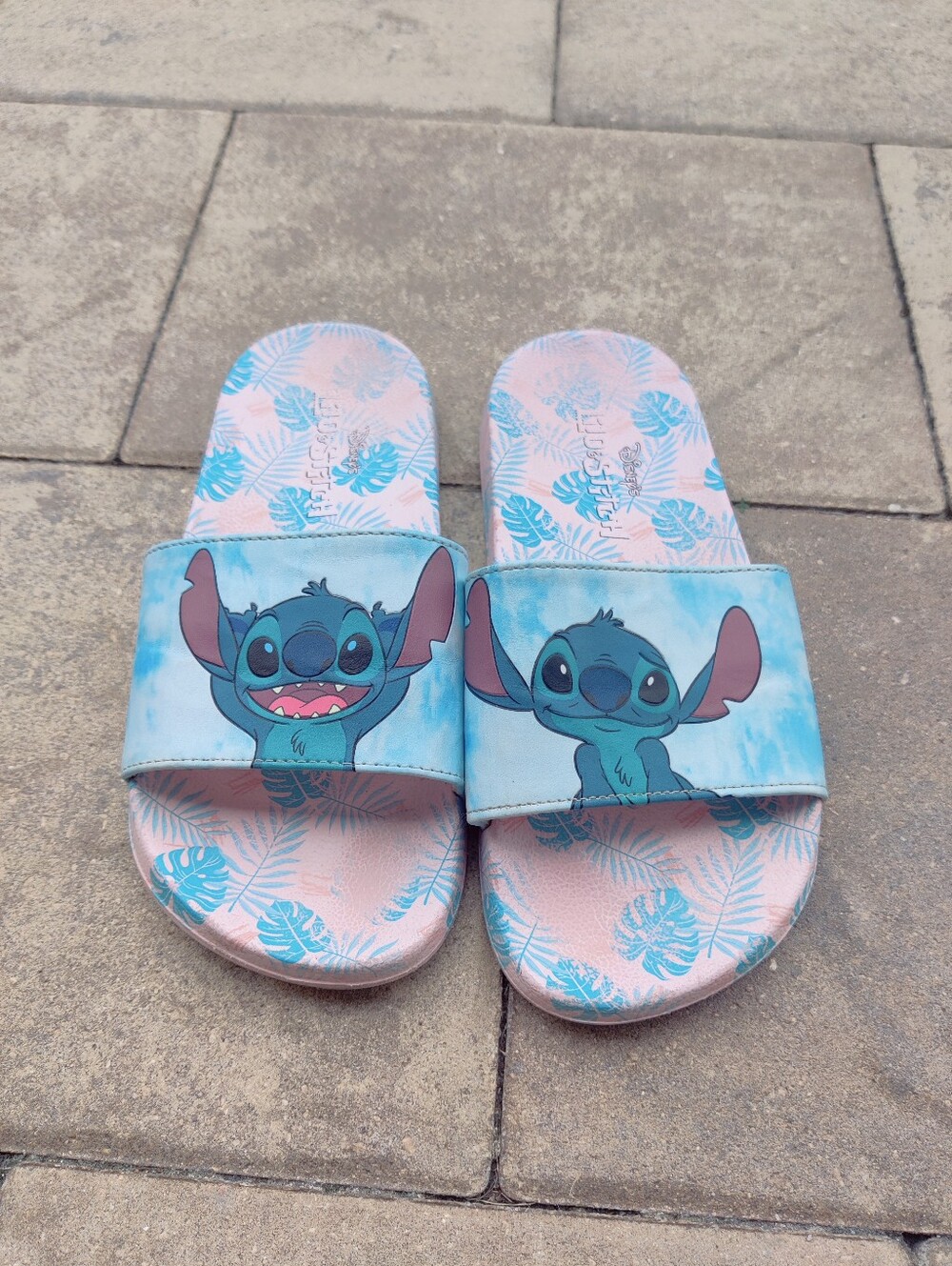 Women Size 7 Lilo And Stitch Sandals